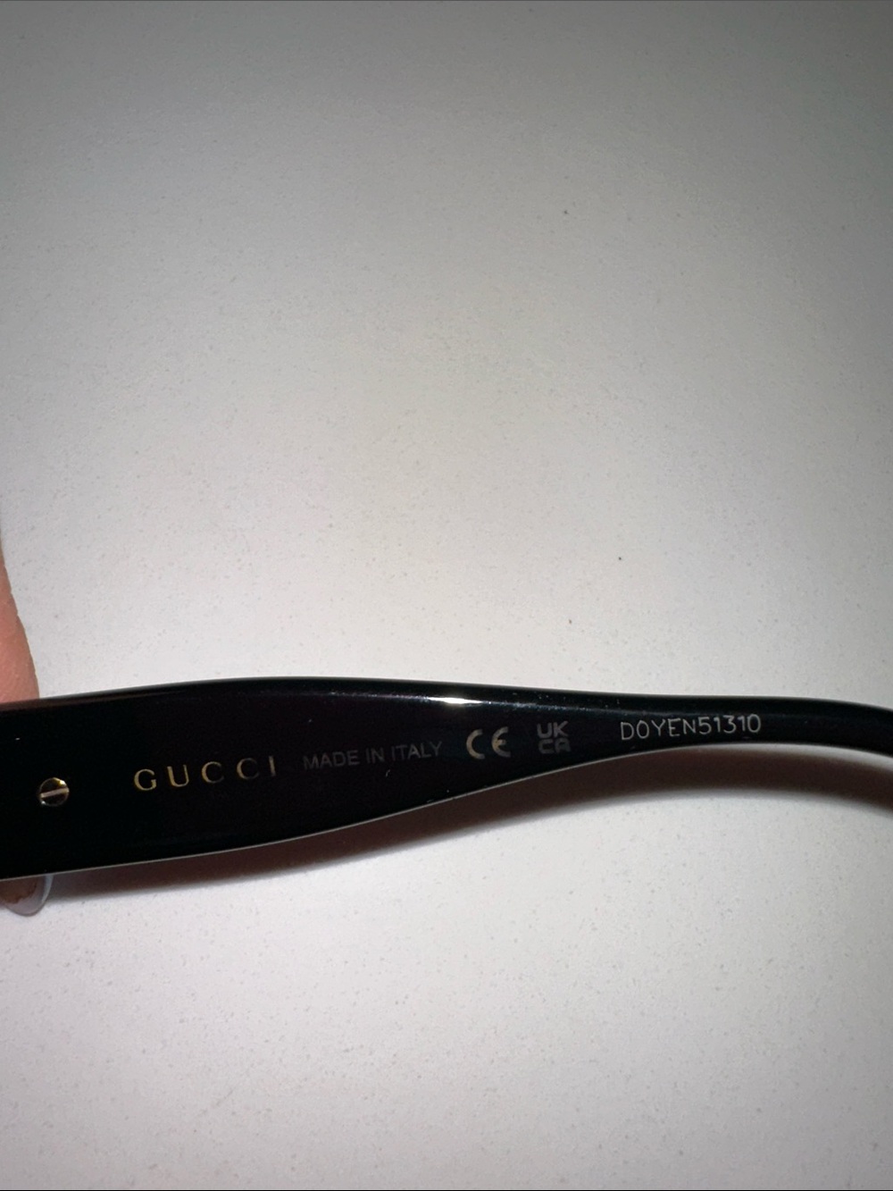 Gucci Black Sunglasses with Gold Double-G Accent - Picture 4 of 4